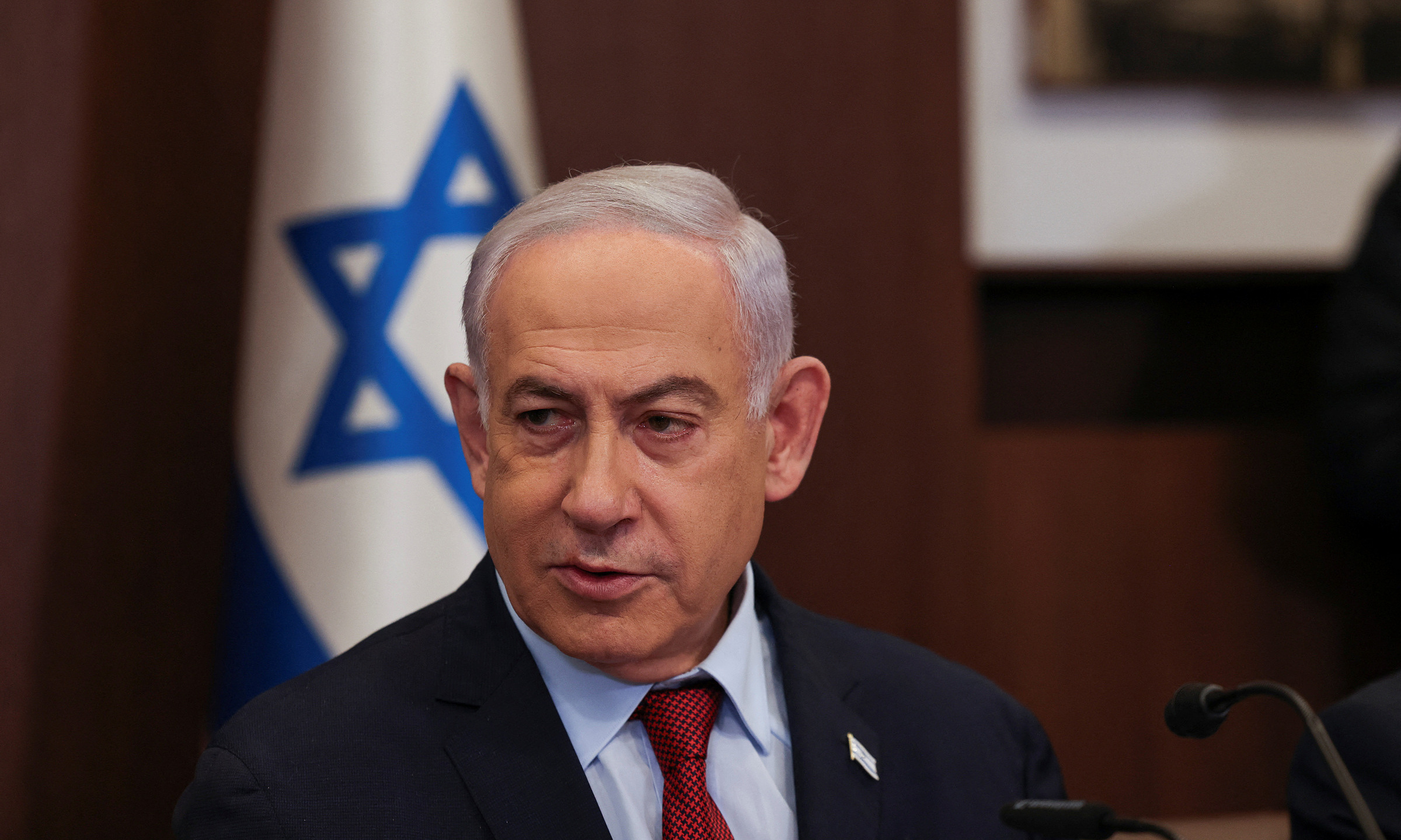 Thủ tướng Israel Benjamin Netanyahu dự họp nội các ở Jerusalem ngày 10/12/2023. Ảnh: Reuters