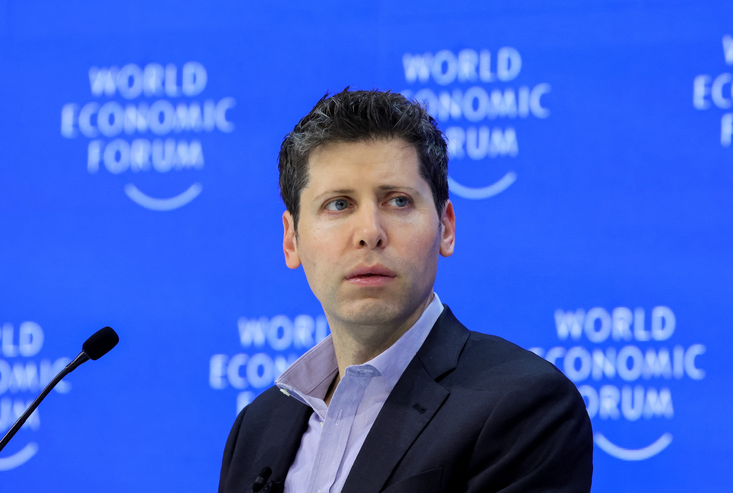 CEO OpenAI Sam Alman tại một sự kiện ở Davos (Thụy Sĩ). Ảnh: Reuters