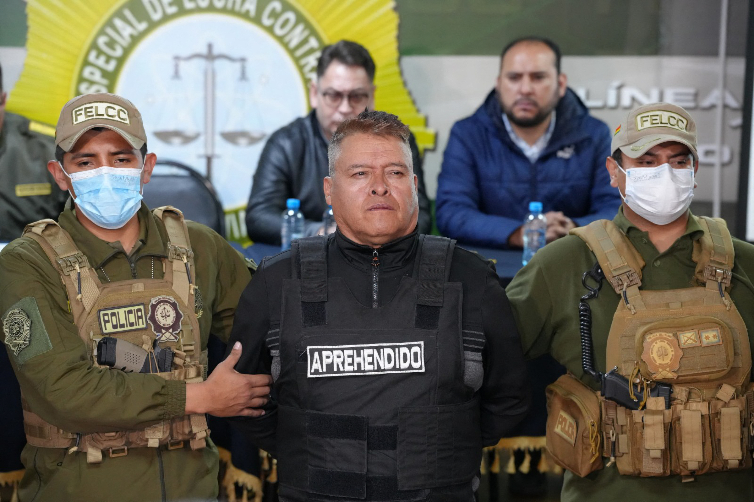 Cựu tư lệnh lục quân Bolivia Juan Jose Zuniga bị bắt sau nỗ lực đảo chính bất thành ngày 26/6. Ảnh: AFP