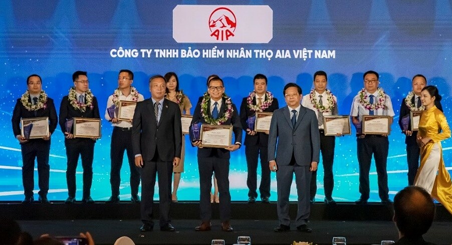 AIA Việt Nam được vinh danh trong Top 10 Doanh nghiệp Sáng tạo và Kinh doanh hiệu quả năm 2024 - Ngành Bảo hiểm. Ảnh: AIA Việt Nam
